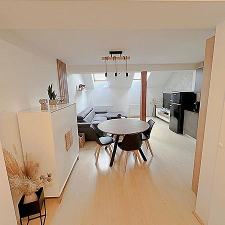 Mezonetovy Apartman V Centru Praag Buitenkant foto