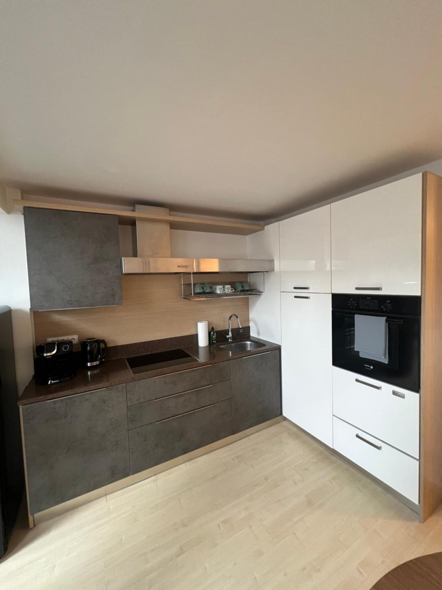 Mezonetovy Apartman V Centru Praag Buitenkant foto