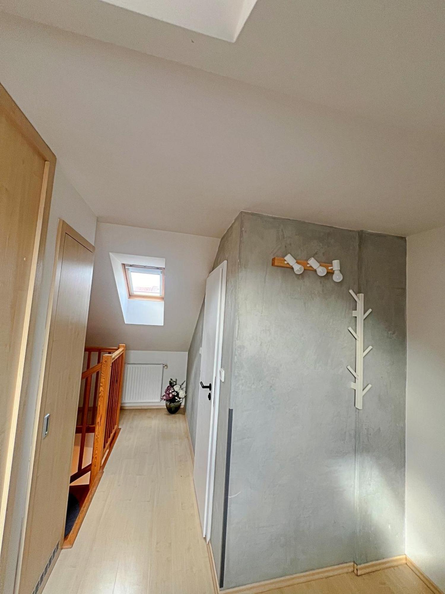 Mezonetovy Apartman V Centru Praag Buitenkant foto